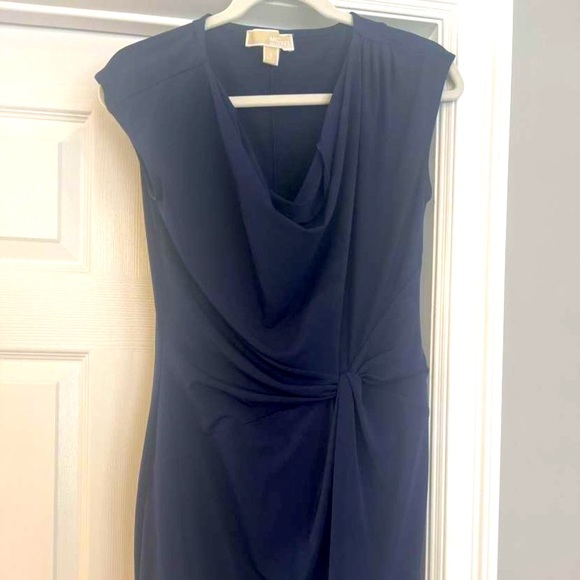 Michael Kors size small, dress - Picture 2 of 4
